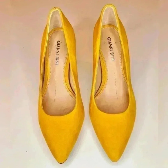 Gianni Bini Women’s Heels Yellow size 5.5 - Picture 1 of 7